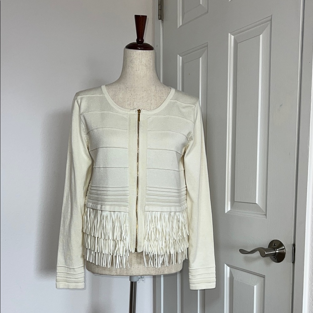 Grace‎ Elements Cream Sweater with Fringe